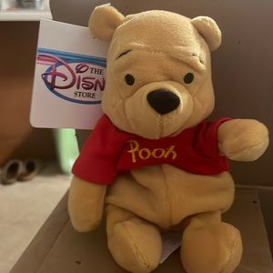 Disney’s Winnie the Pooh beanie